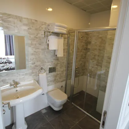 Hotel Naumpasa Konagi