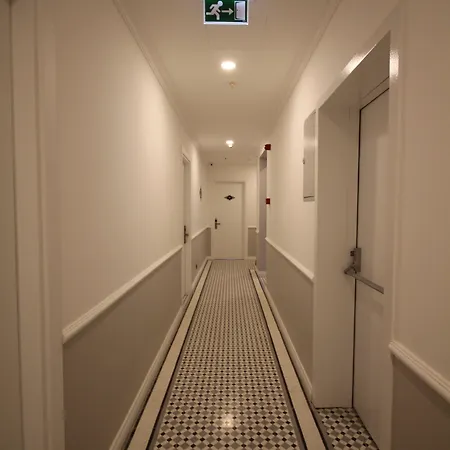 Naumpasa Konagi Szálloda