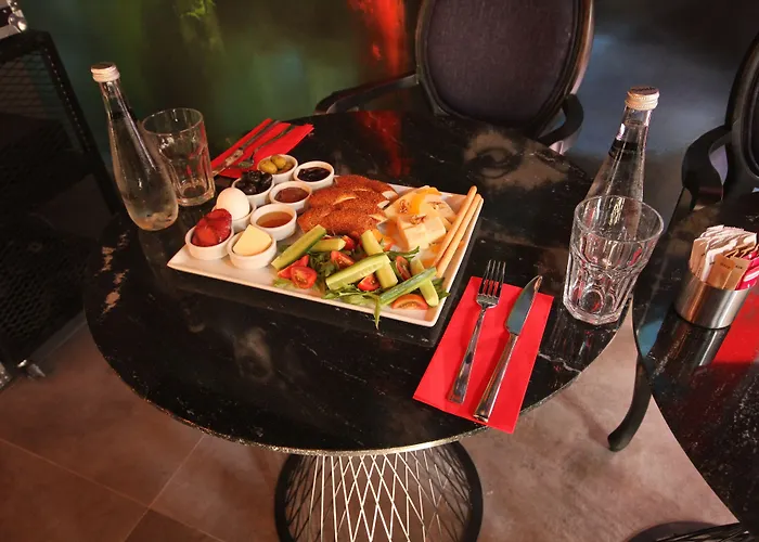 Hotel Naumpasa Konagi