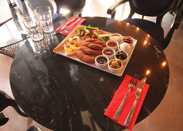 Hotel Naumpasa Konagi 3*