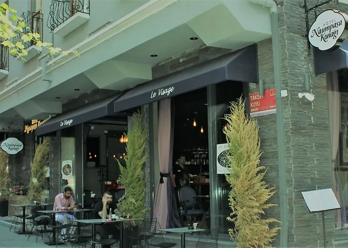 Naumpasa Konagi Hotel