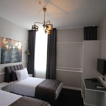 Naumpasa Konagi Hotel Istambul