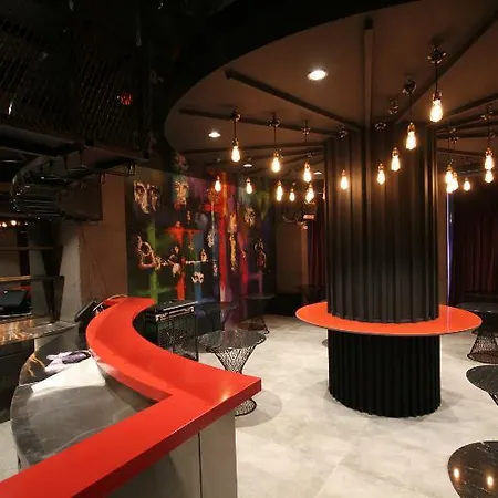 瑙帕萨科纳吉酒店 酒店