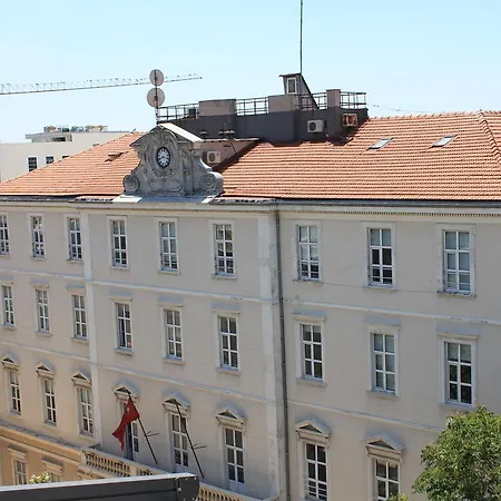 Naumpasa Konagi Hotel Istambul