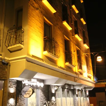 Naumpasa Konagi Hotel Istambul
